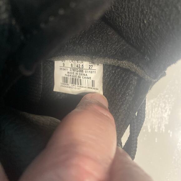 Black Jordan’s Sz 9 main image 6